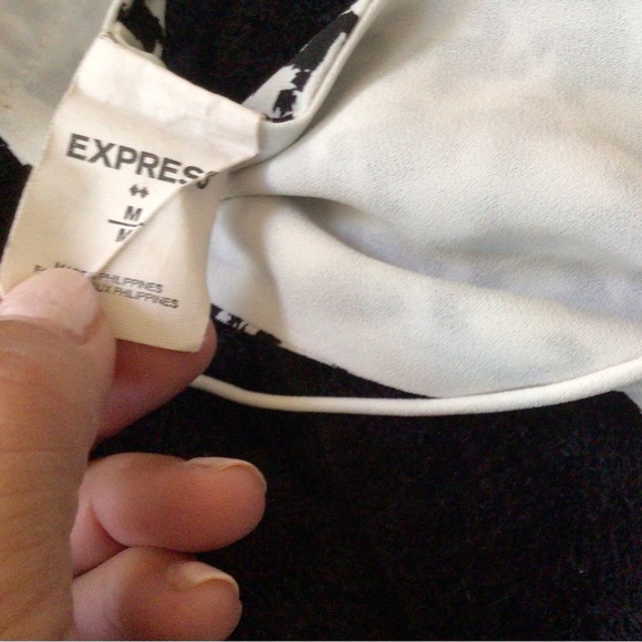 Black and White Houndstooth Halter Top / Express - Picture 4 of 4